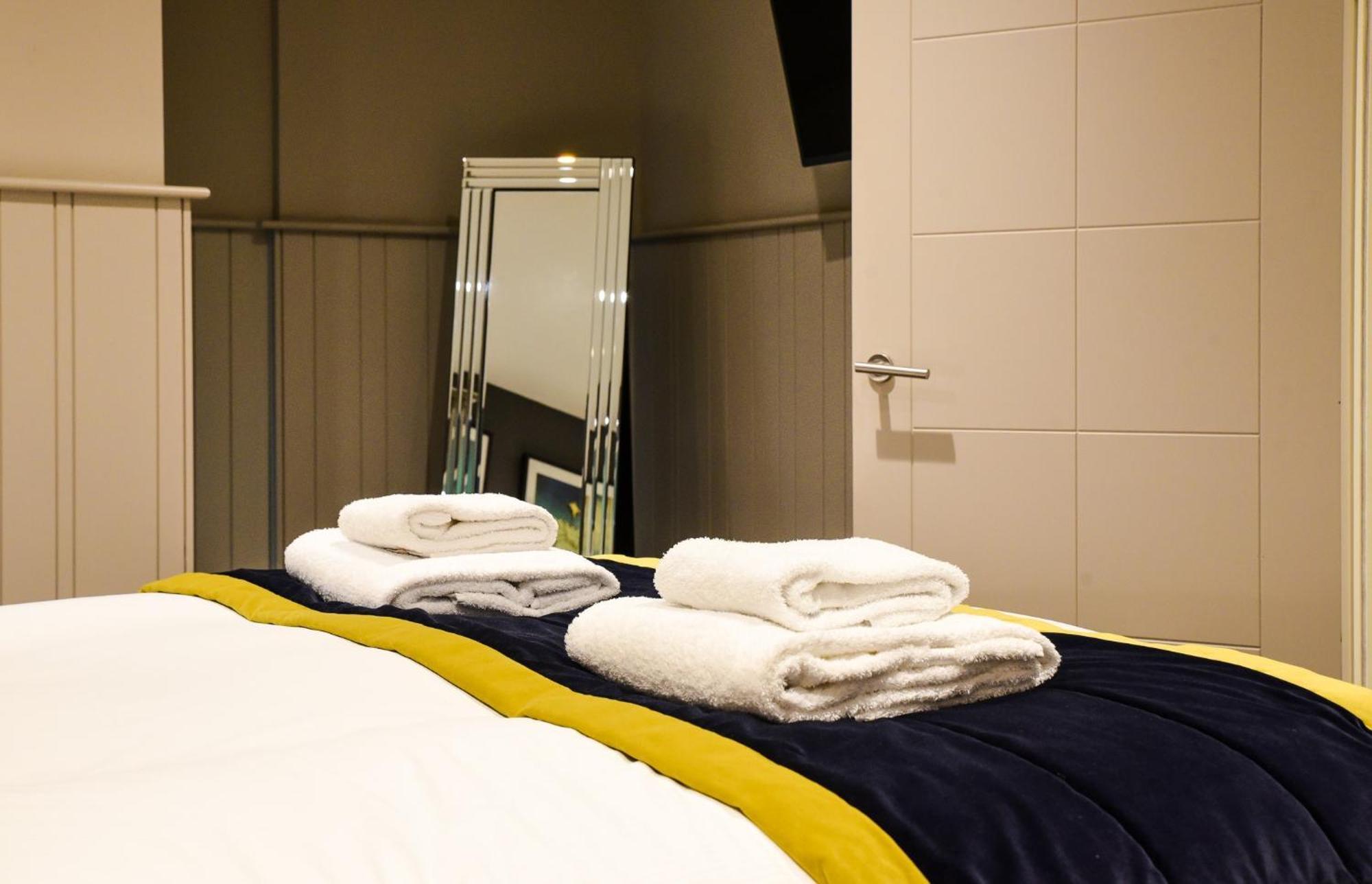 The Lawrance Luxury Aparthotel - York Luaran gambar